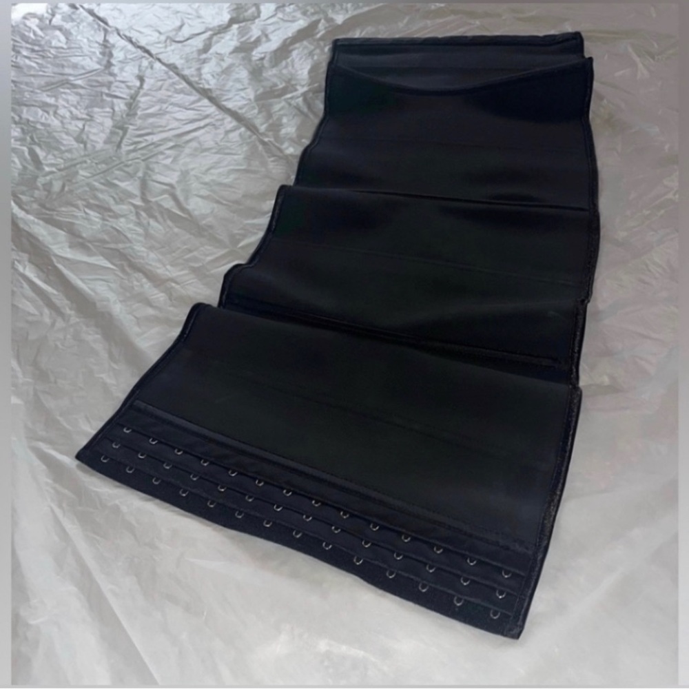 Waist shaper